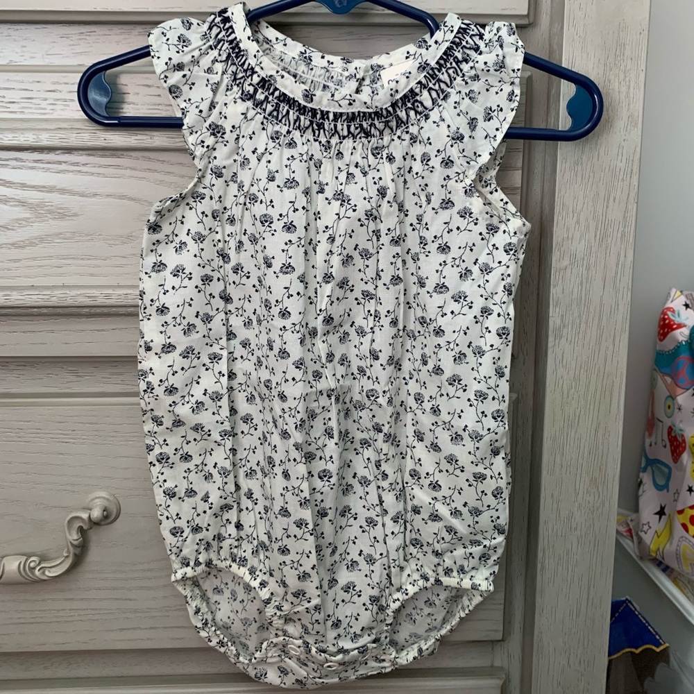 Osh Kosh B Gosh baby girls onesie